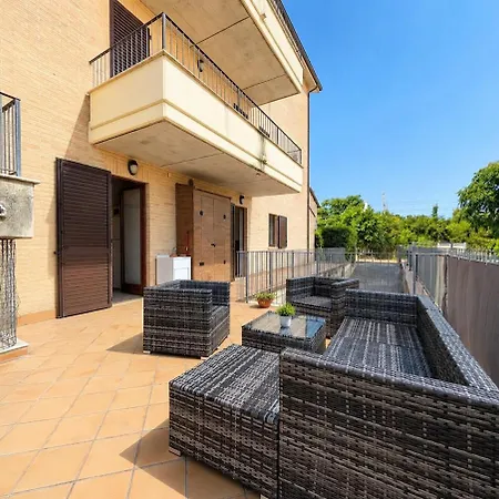-giardino E Terrazza- 5 Posti, Wifi, Garage بورتو سان جورجيو
